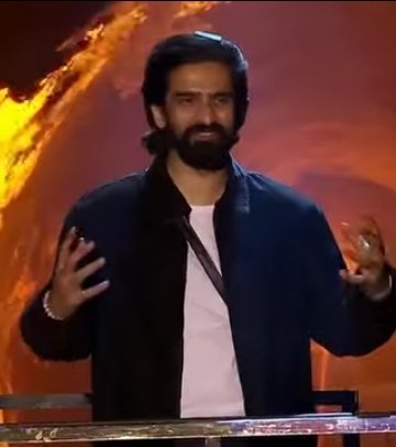 BRangadh's tweet photo. Whose Journey video was best..!!??
#BiggBoss19 🔥

RT.                                         Like 
#AmaalMallik.             #TanyaMittal https://t.co/BRoVMTkGys