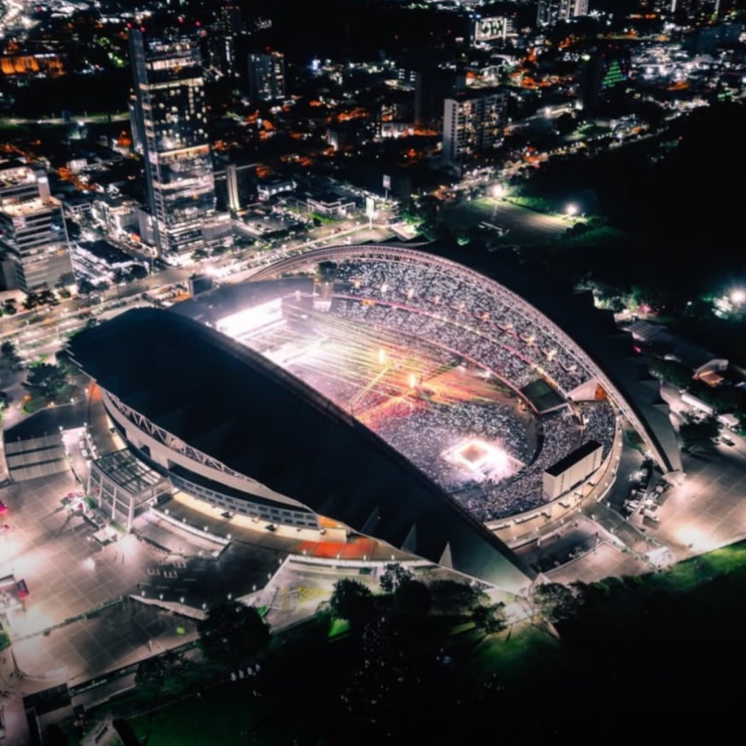 Access Bad Bunny tweet media