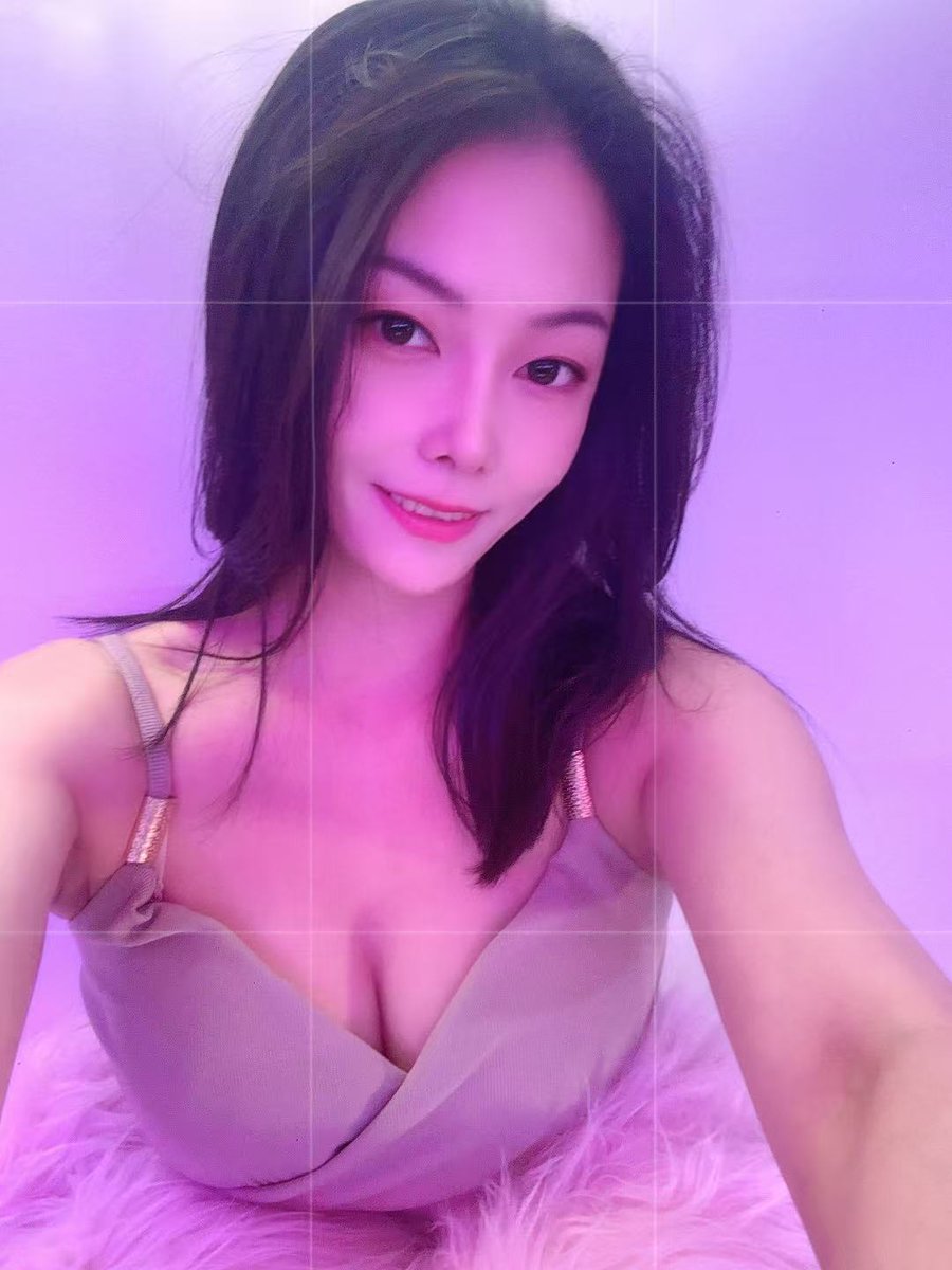 QQ__Square's tweet image. New beauty Yoyo to brighten up this weekend #qqsquare #markham #weekend #relax #cutie #pampered