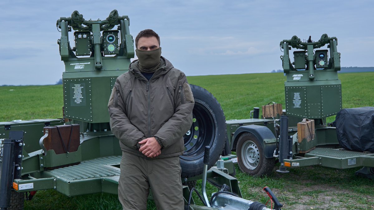 #DarkNight weekend update🦇
$397,475 has been raised✊

Now that both of the UNITED24 x NAFO air defense units — ‘Swampy and Juice’ and ‘Peter Fouché’ — are ready to protect Ukrainian skies, the question is:

Will they be joined by another?

u24.gov.ua/nafo-dark-nigh…