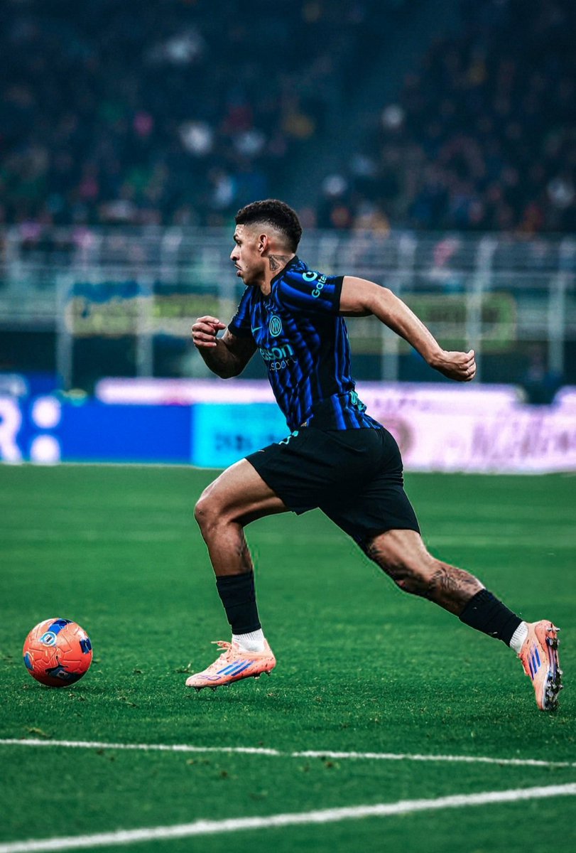 LucaCianca5's tweet photo. 4-0 e #clean_sheet. L'#Inter di #Chivu domina il #Como di #Fabregas e manda un messaggio al #Campionato e ai vassalli del putrido sistema della #SerieA. Per la vittoria finale del torneo, nel 2026 andrà sconfitto lo storico #contropotere del #calcio_italiano, oggi strapotente. https://t.co/JROqBaet8t