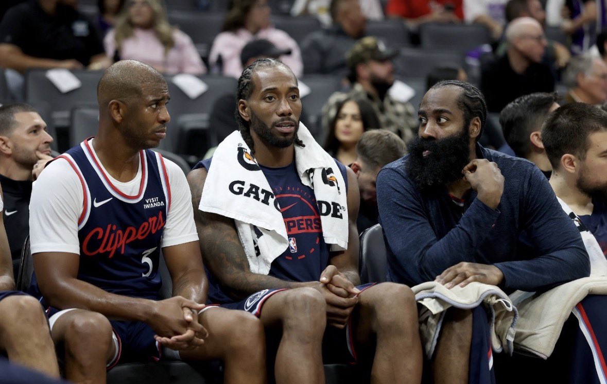 hoopsview's tweet image. Kawhi Leonard and James Harden reportedly grew ‘sick and tired’ of Chris Paul, per @DALHoopsJournal.