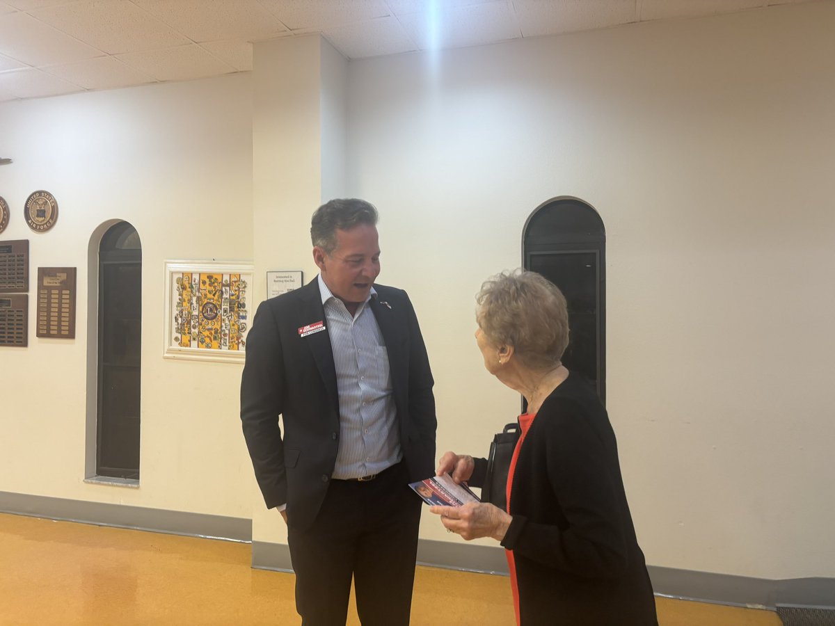 Carly and I had a great night at the Republican Club of Southwest Florida in Bonita Springs. State Attorney Amira Fox spoke about the work her office does every day to put the bad guys behind bars and protect our community. Her commitment to law and order is exactly what we need