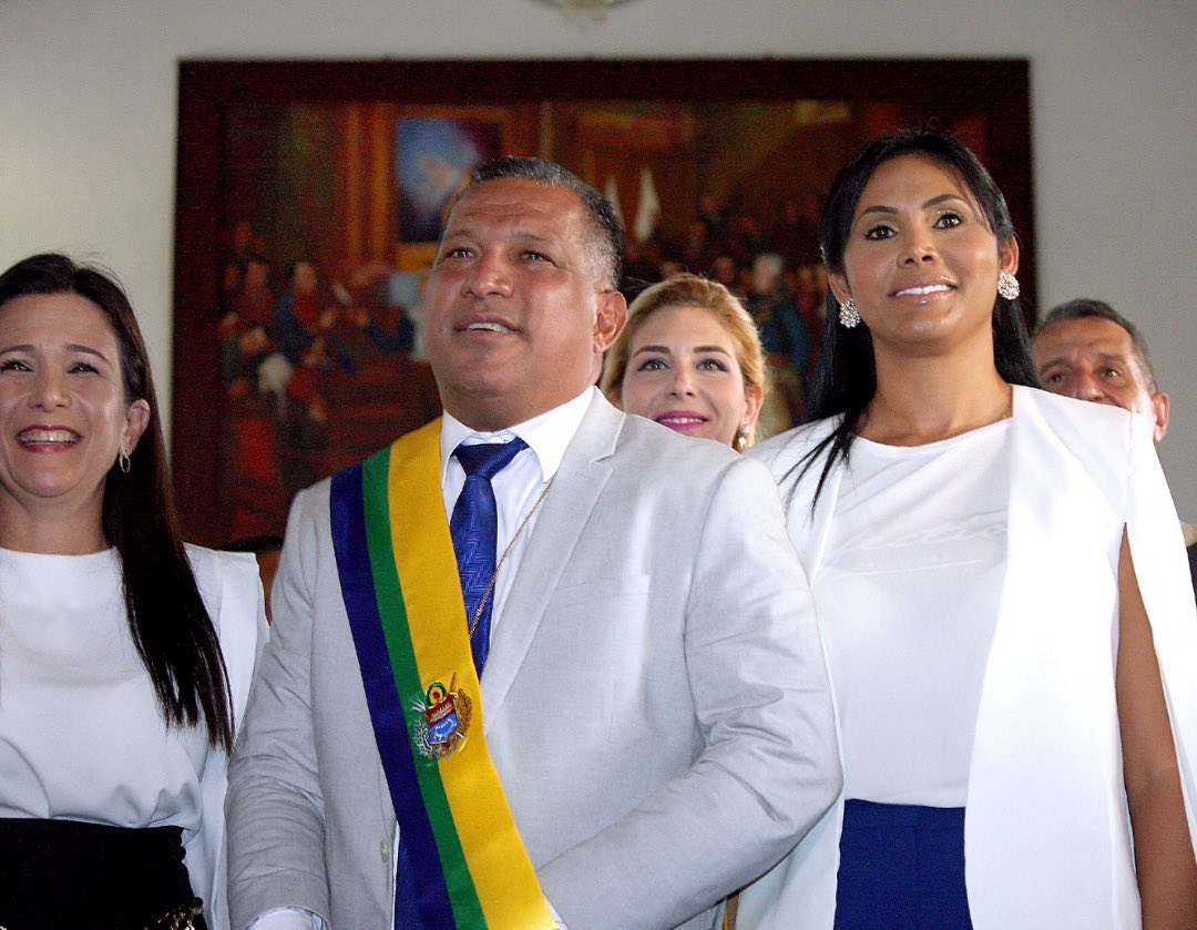 MUERTE BAJO CUSTODIA | Lamentamos profundamente la muerte bajo custodia del exgobernador del estado Nueva Esparta, Alfredo Díaz, quien permanecía detenido en la sede del Sebin en El Helicoide.

De acuerdo con la información disponible, presuntamente habría sufrido un infarto el