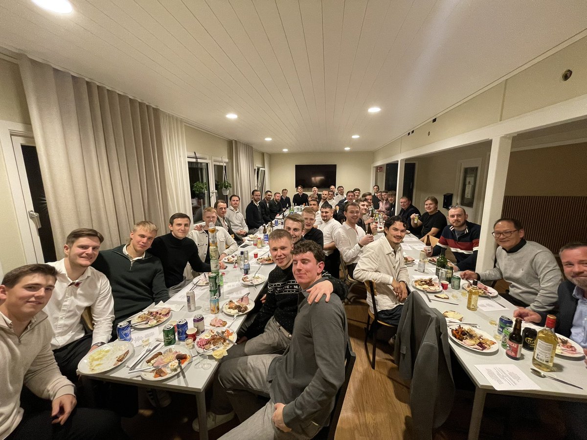 Adam Lind tweet media