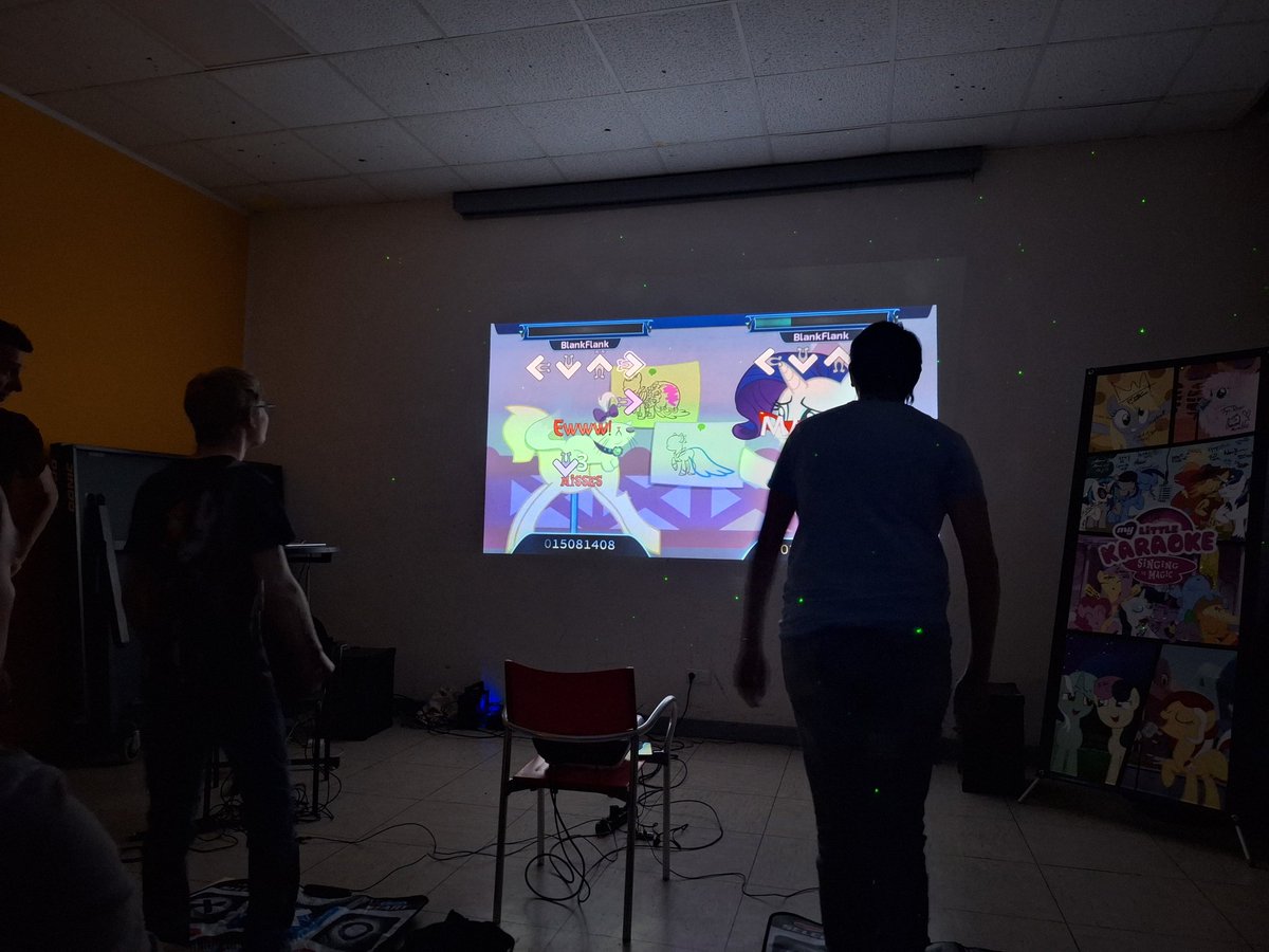 LaserShine tweet media