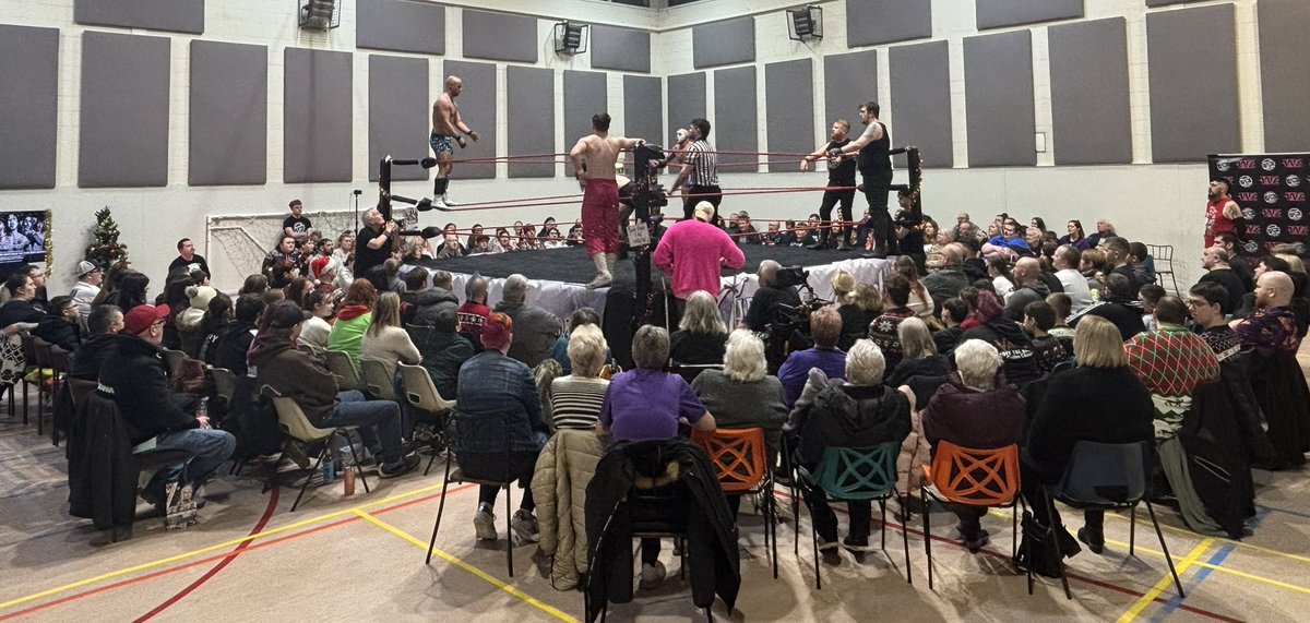 WrestleZone tweet media