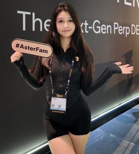 YamiPNL's tweet image. December 2024 vs December 2025