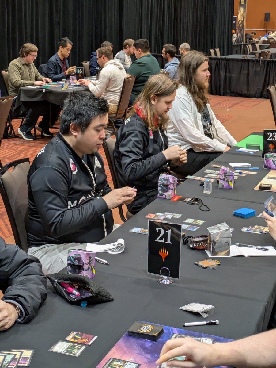 Team Handshake Moxfield tweet media