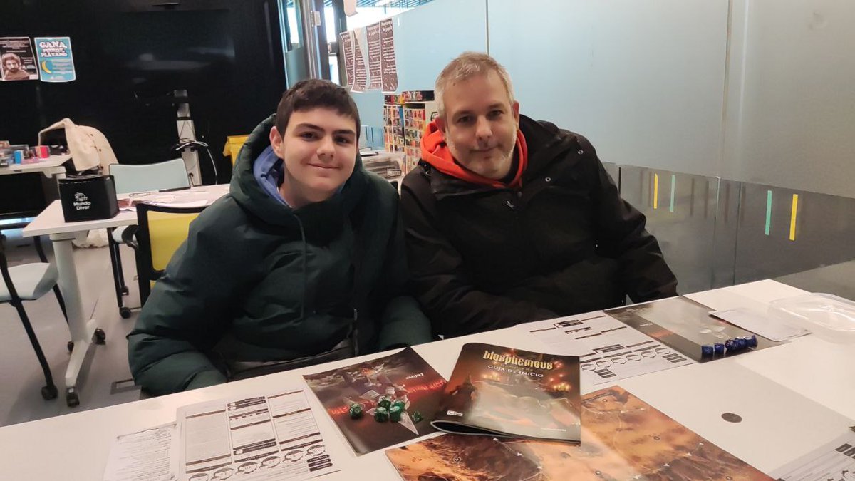 Shadowlandsed's tweet image. Gracias al Milagro, el juego de rol de #Blasphemous se manifestó hoy en el @salonvideojuego de Madrid. Varios sufridos penitentes recorrieron Cvstodia con la venia de @TheGameKitchen.

¡Mañana por la mañana repetimos!