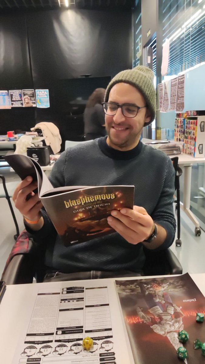 Shadowlandsed's tweet image. Gracias al Milagro, el juego de rol de #Blasphemous se manifestó hoy en el @salonvideojuego de Madrid. Varios sufridos penitentes recorrieron Cvstodia con la venia de @TheGameKitchen.

¡Mañana por la mañana repetimos!