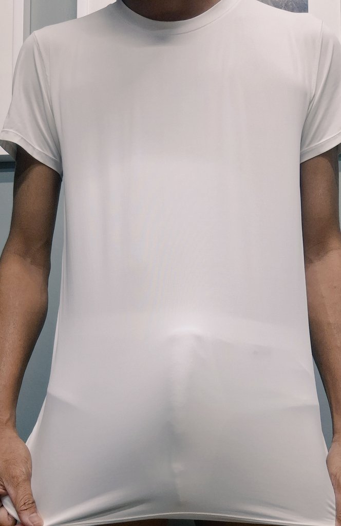 SosensitiveV2's tweet image. ใครนอนดึกบ้างครับ 😁