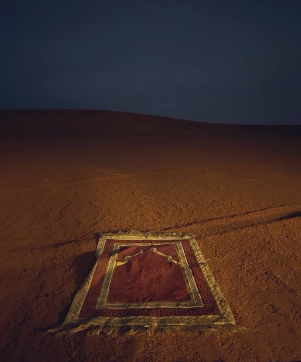 «إلى آخر مدى صبري عساي من التعب مأجور 
ولا أكون القنوط الِّلي جزع من كثر حرمانه..»