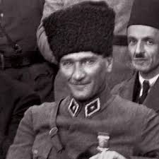 Berdanland's tweet photo. "İster insan olsun ister millet, kimse neşesini elden bırakmamalıdır. Neşesiz bir milletin yaşamak için hakkı yoktur."
Bana bu neşeyi aşılayan güzel insanlar ruhunuz şad olsun... https://t.co/OLJGrjYBC8