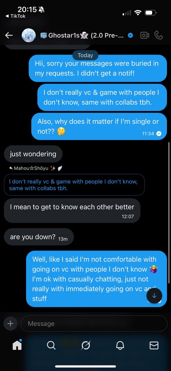 mahou_shoyu's tweet image. Bruh who even is this??? This is NOT how you go about trying to make friends 😭😭 Please be aware of @/Ghostar1sVT ..

After I told them I wasn't single I immediately got blocked from sending any messages...🤔 

Also seems I'm not the first one to experience this with them... Wtf