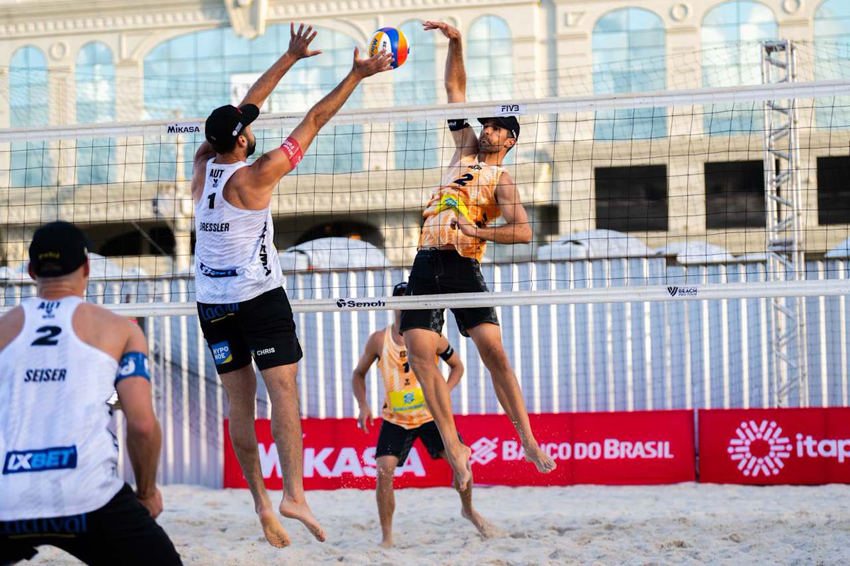🇪🇸🏐Adrián Gavira y Alejandro Huerta caen en la fase de grupos en el Elite 16 del VW Beach Pro Tour que se está disputando en Itapema🇧🇷.

Toda la información: rfevb.com/n/gavira-y-hue…