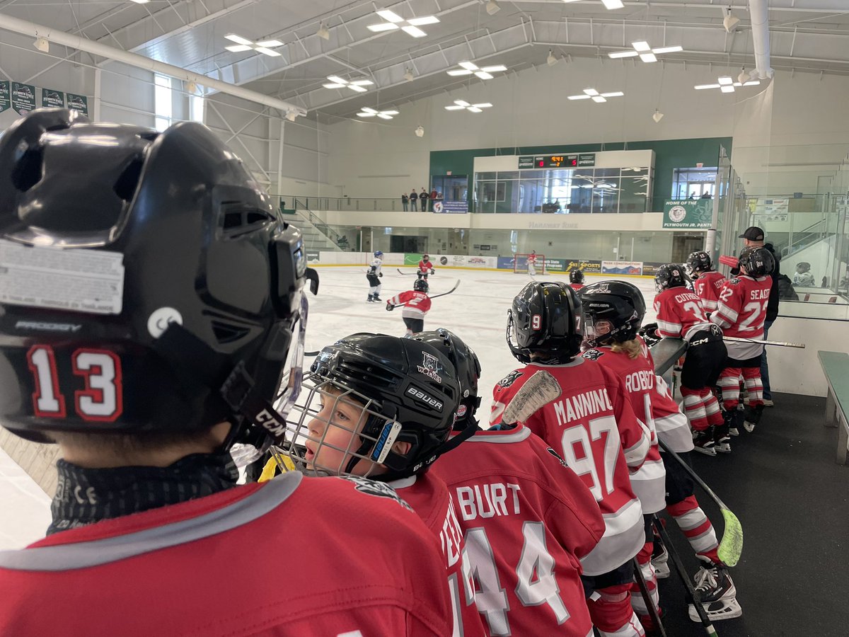 newenglandwolv1's tweet image. Fantastic game by the 10U premier!  Way to go team! #newolves