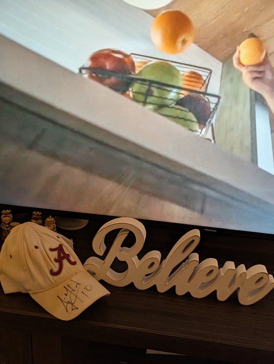 MeatyBob1432's tweet photo. Summoning all the help we can get with my autographed hat by THE @10AJMcCarron !!! #ROLLDAMNTIDE #RAMMERJAMMER #YELLOWHAMMER #BEATGA https://t.co/Sc3gyTxxNE