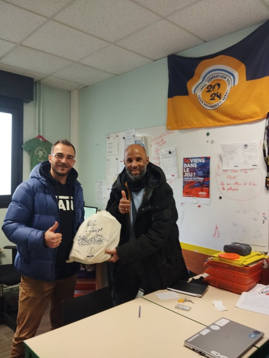 Collège Paul Valéry tweet media