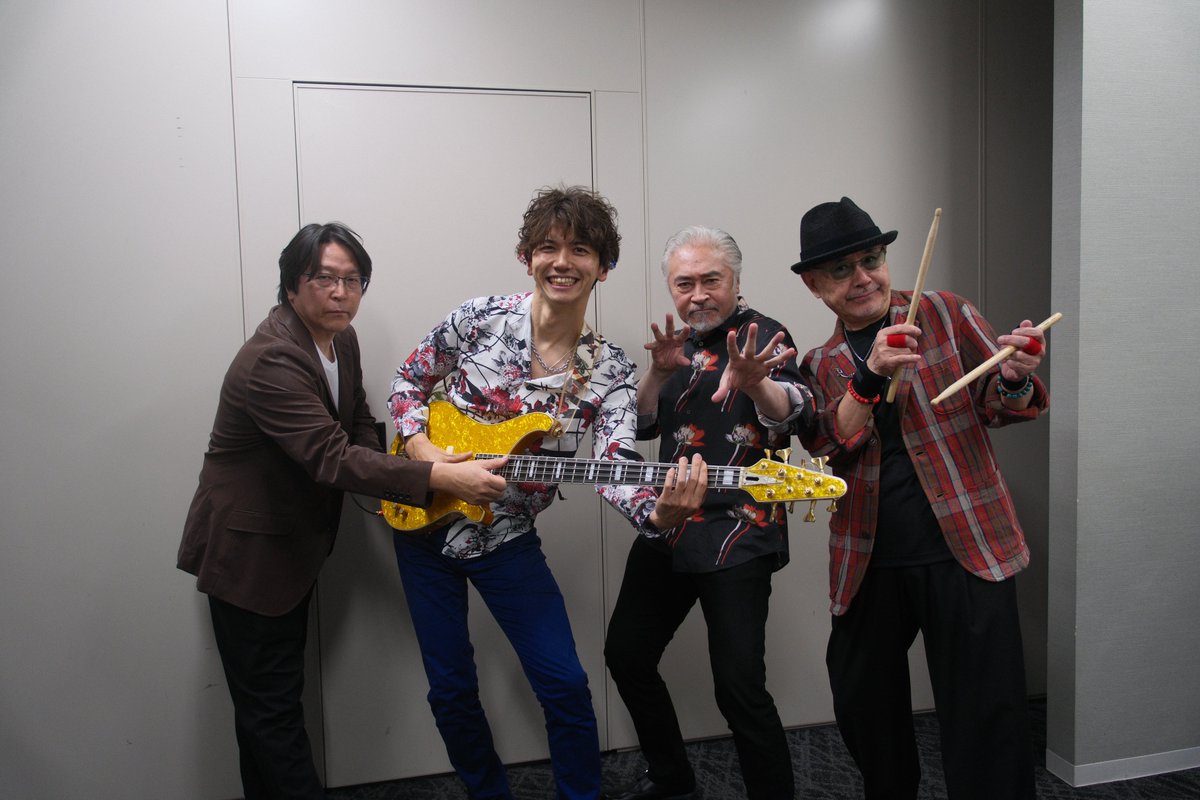 Casiopea_staff's tweet image. CASIOPEA WinterTour初日、無事終了しました。
ご来場いただいた皆様、ご来場、大きなご声援
誠にありがとうございました。
ステージの熱い演奏、観客が一体になって、
会場が割れんばかりの盛り上がりでしたね✨
このまま名古屋、大阪も突っ走りますよ🏃‍♂️

そして、春のBillboard Live