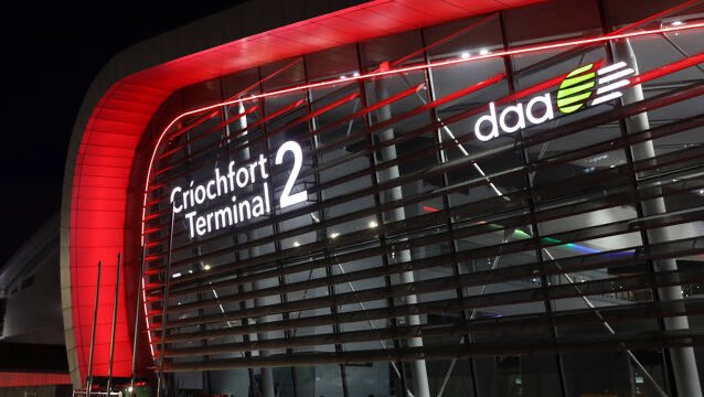 DublinAirport's tweet image. Dublin Airport is lit up in red tonight in memory of Liverpool’s league title hopes