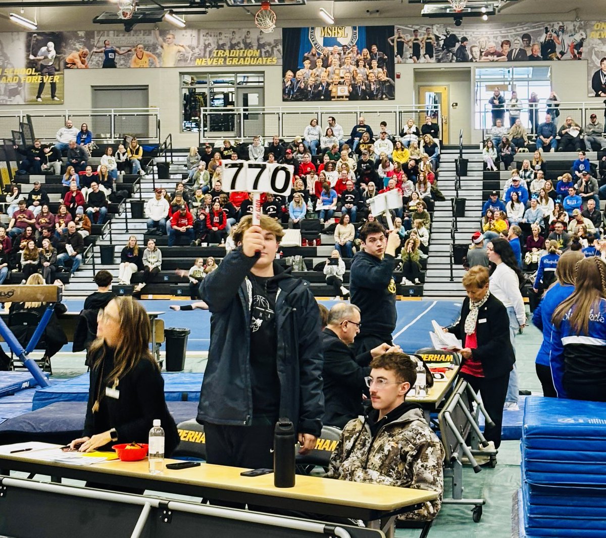 arlyohm's tweet photo. JACKETS SUPPORTING JACKETS๐ The 21st annual Jackie Mann Gymnastics Invitational is today. Our BBB Players are โvolunteeringโ to help all day. It is a blast coaching high character guys in๐!!! It will be fun to watch us progress throughout the season! #PerhamPride https://t.co/bx6fXS3vkl
