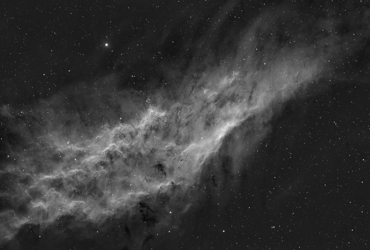 MazzifLOL's tweet image. 2 hours of Ha data with the elusive yet newly acquired Sharpstar 94 EDPH.  Yeah, captured under that full moon too. 

#astrophotography #sharpstar