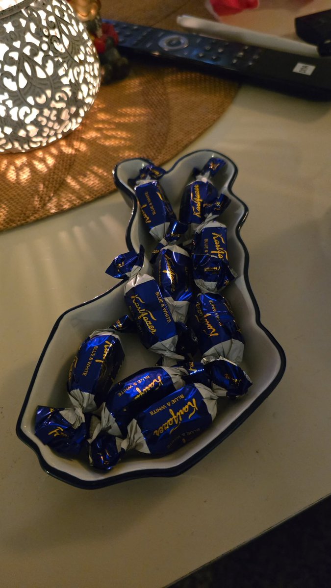 Lofi Fox tweet media