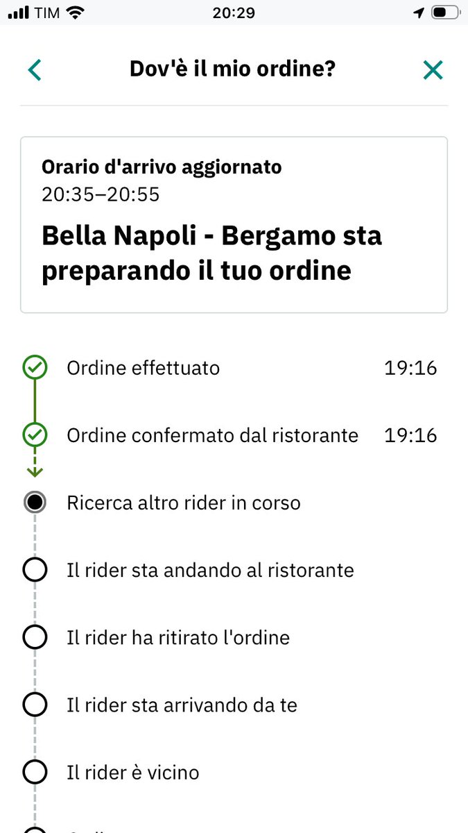 lelelazzeri66's tweet photo. Complimenti a #deliveroo per la vostra incapacità! Ordinato alle 19.16, alle 20.30 ho annullato. Incapaci! https://t.co/AJBq5vyiin