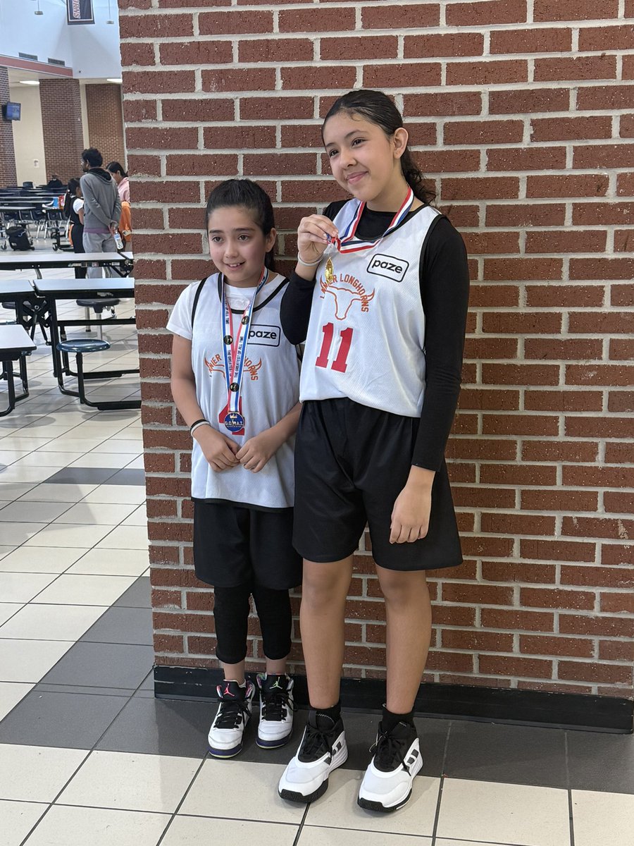 Coach Barker tweet media