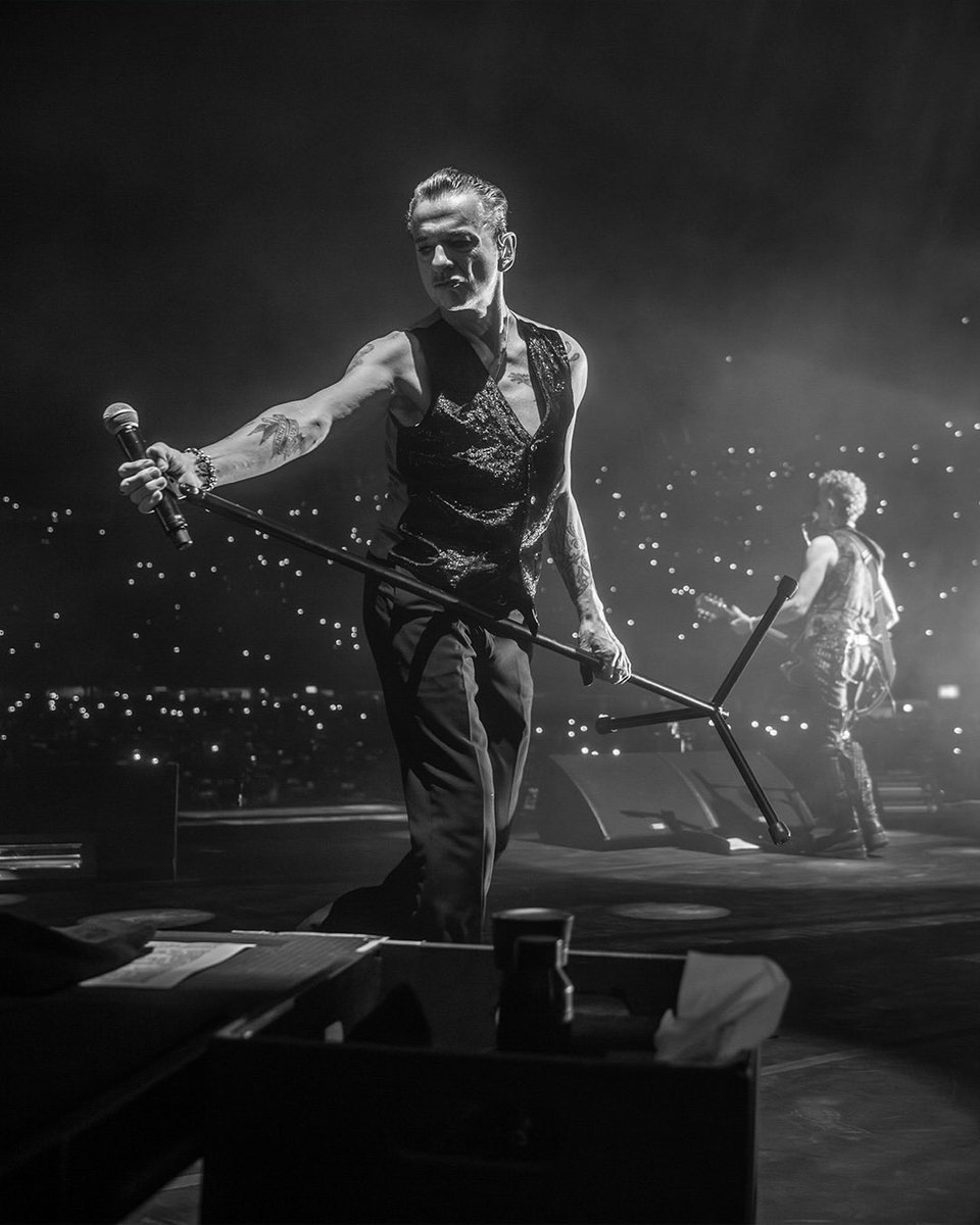 #MementoMori #MexicoCity #DepecheMode #DepecheM #DaveGahan #SonyMusic