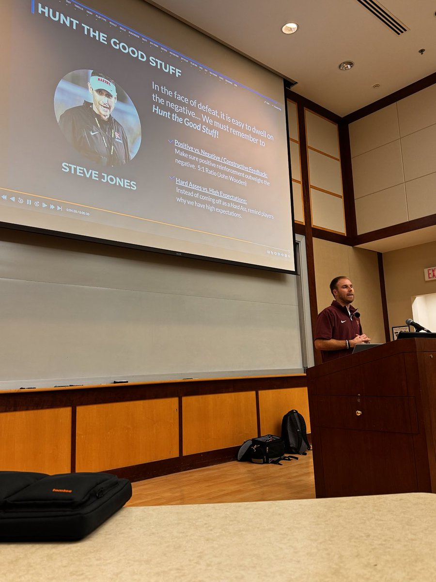 Holler-Korfist TFC tweet media