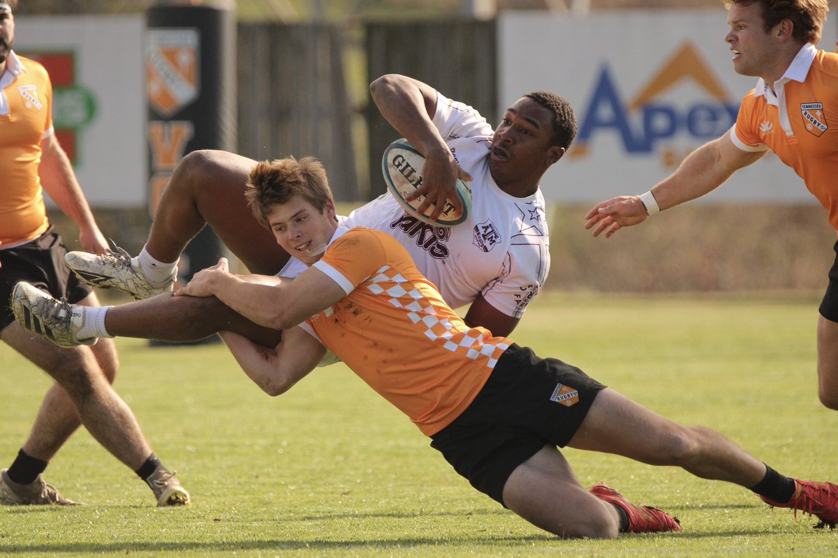 Tennessee defeats Texas A&amp;M, 35-10, in the Final Four. The Vols will play for their second national championship in the last five years.