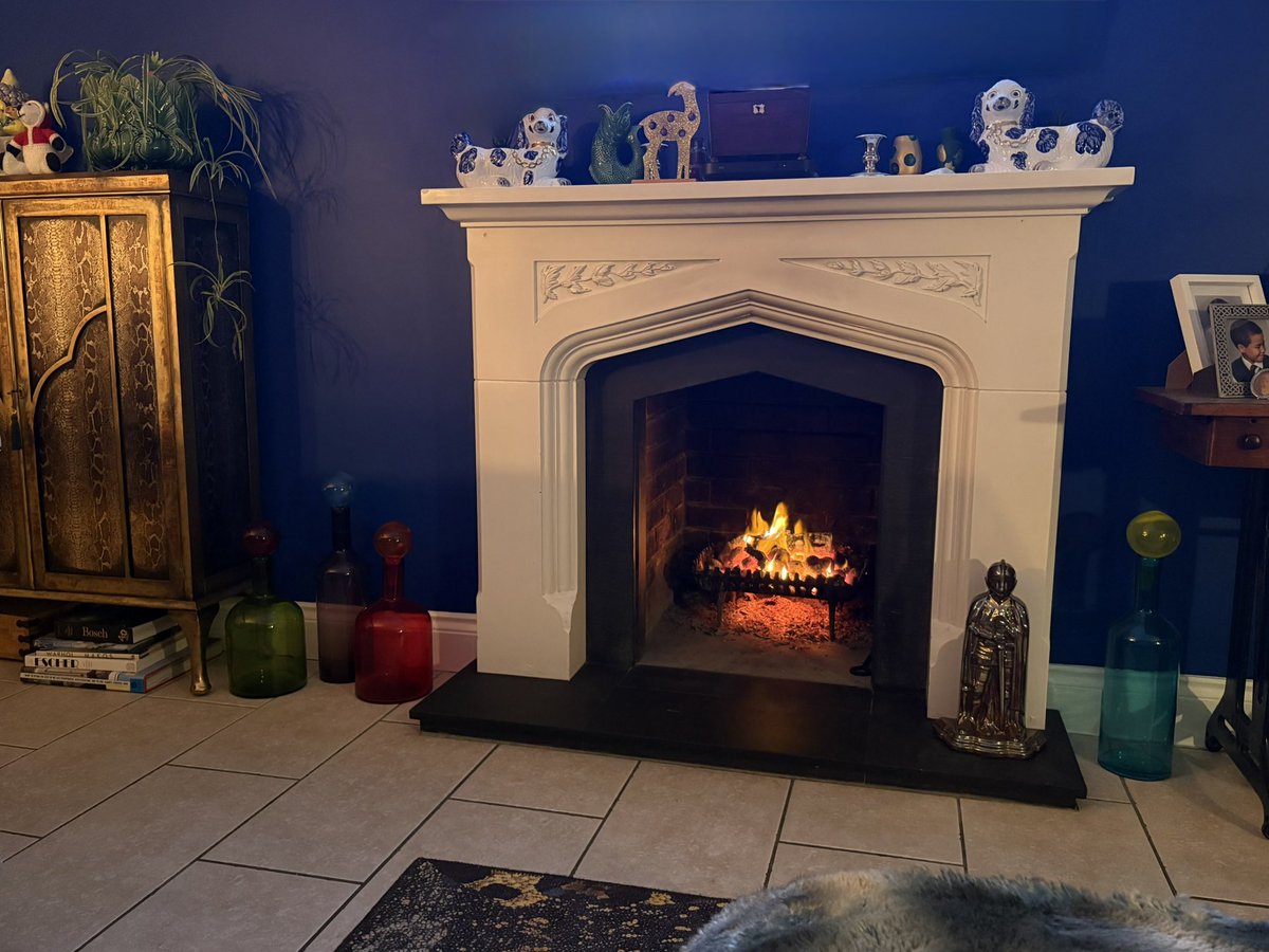 Lisa Tan tweet media