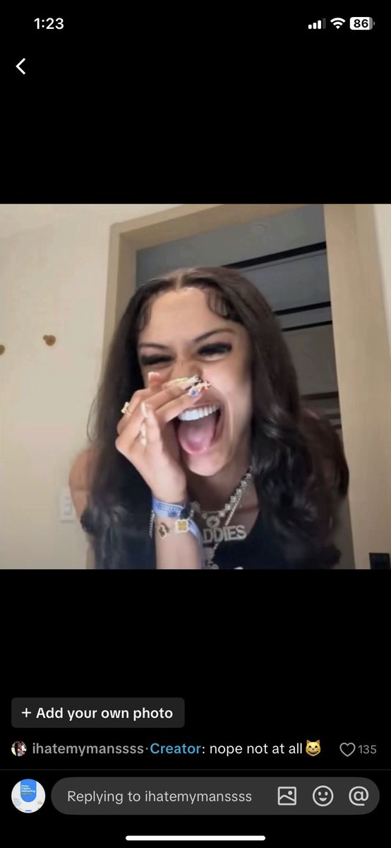 Griffinsimple's tweet photo. So you thought delaying giving birth would make you rich! see no difference you still broke 😂🤕🤭…. https://t.co/wtsJrrP429