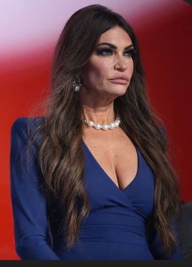 Minou Noire tweet media