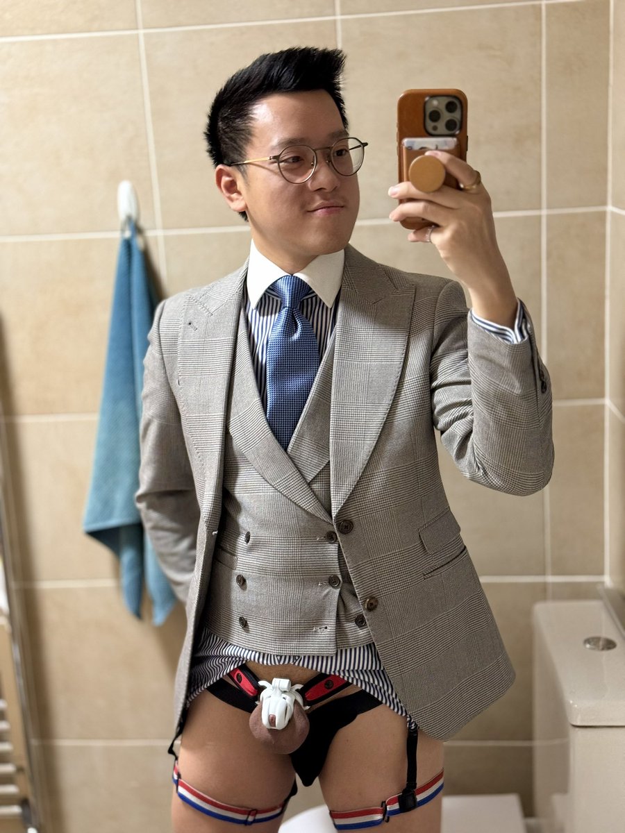 OnlyDapper tweet media