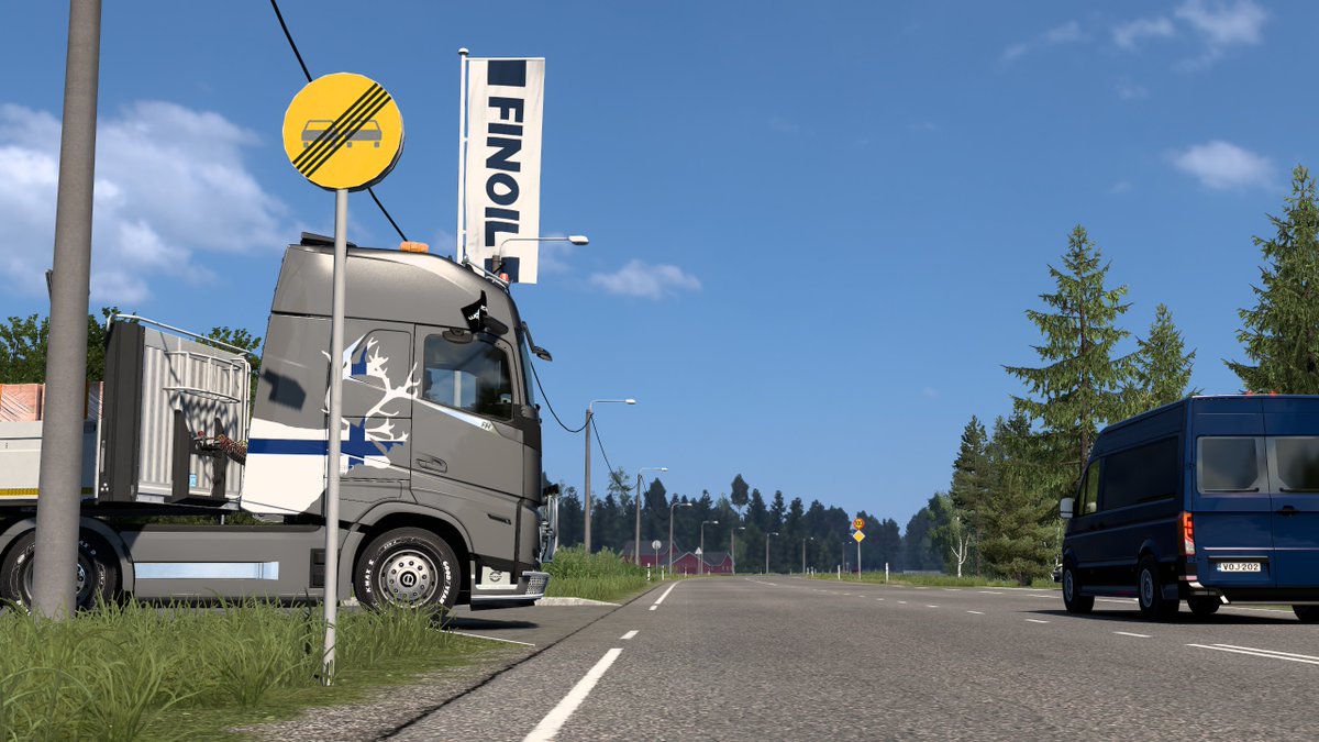 KageKitsune_'s tweet photo. Hyvää itsenäisyyspäivää! 🇫🇮
Happy Independence Day! 🚛
#EuroTruckSimulator2 #CruisingNordicHorizons https://t.co/SjdJmCViig