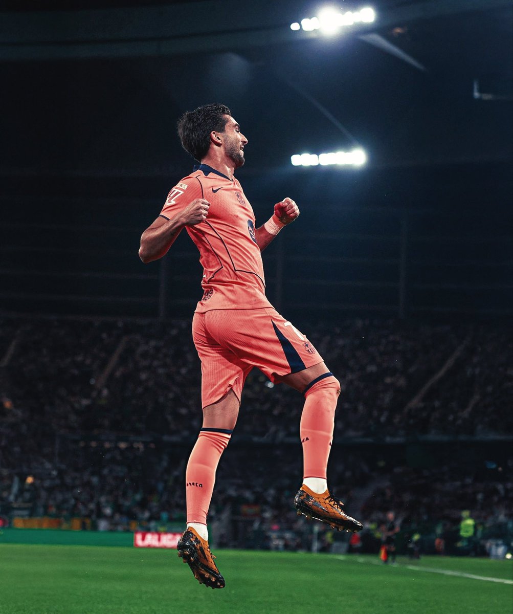 barca_divine tweet media