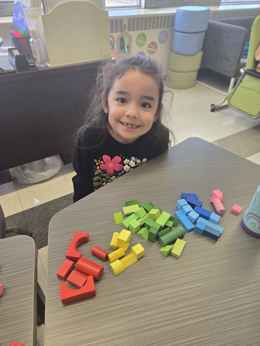 Mrs. Perrone tweet media