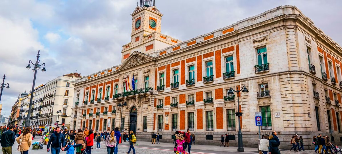 Volvemos a participar en el ciclo Villancicos en Sol en la Real Casa de Correos. Más información en el siguiente enlace:
comunidad.madrid/navidad-sol
