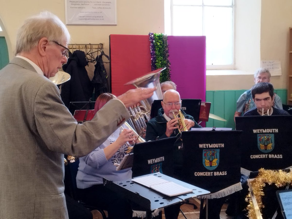 WeymouthConcertBrass tweet media