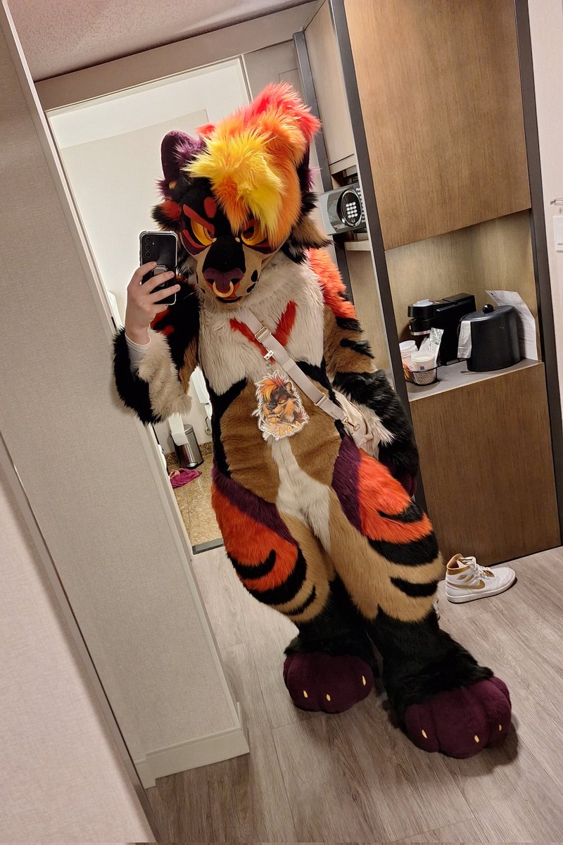 HEADING DOWN. COME GET ME