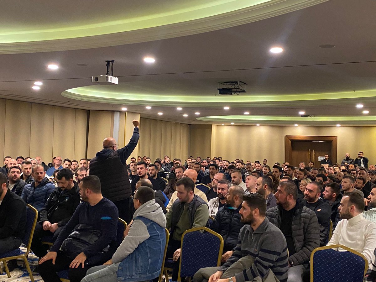 LASTİK-İŞ SENDİKASI tweet media