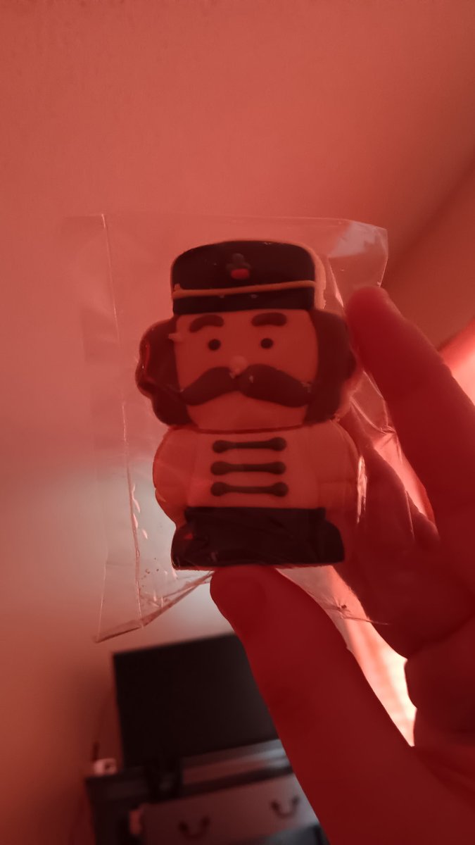 Slateorbstudios's tweet image. Did yall know they make @jschlatt cookies now?