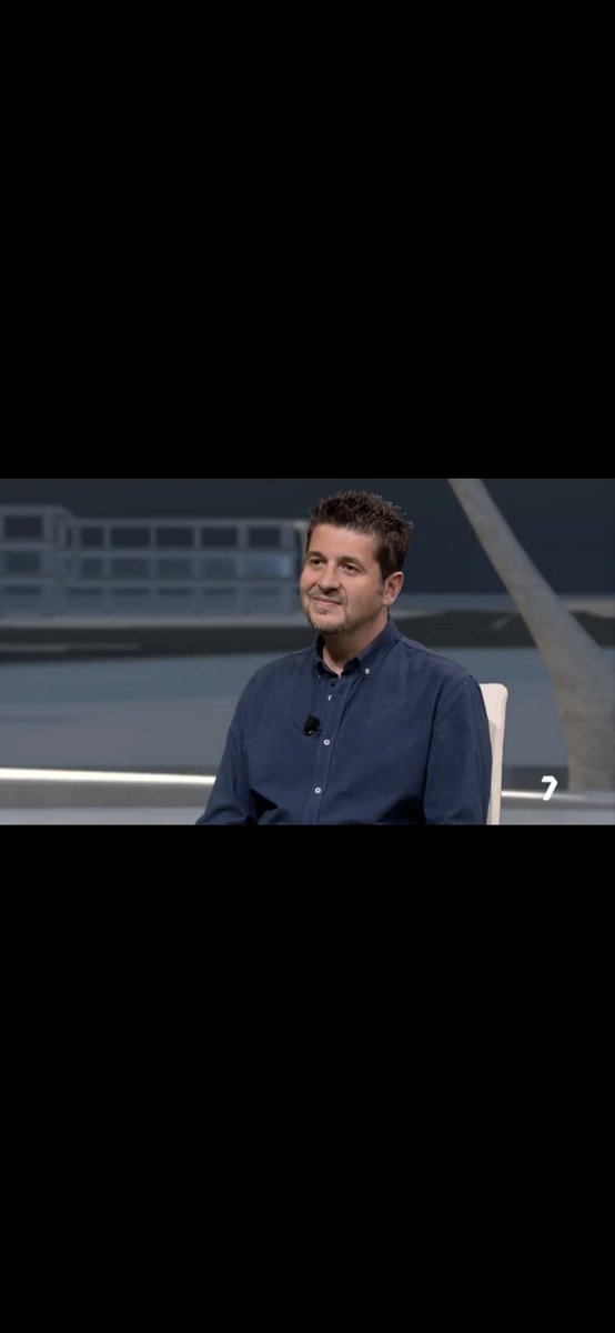 ‼️Siempre es un regalo escuchar al Dr Gabi Heras intensivista y presidente <a href="/FHSanidad/">Fundación Humanizando la Sanidad</a>:
"Los PACIENTES en UCI necesitan sentir que no están solos, que su VOZ cuenta, que su DIGNIDAD importa" Para que #humanizar no sea un gesto, sino una forma de cuidar 🫶
la7tv.es/video/la-front…