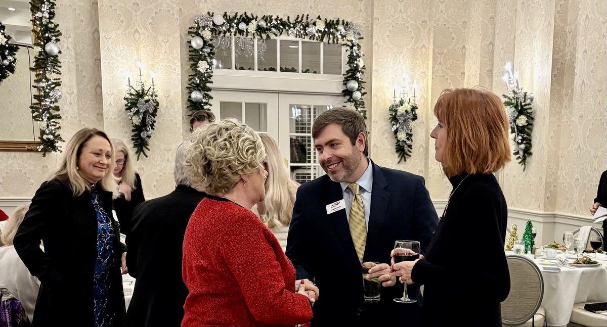 LukeFarleyNC's tweet image. ‘Tis the season…to visit the ladies of the Lower Cape Fear Republican Women’s Club. Great seeing a few Republican men too, like my friends @danescalise and @JohnHinnant.