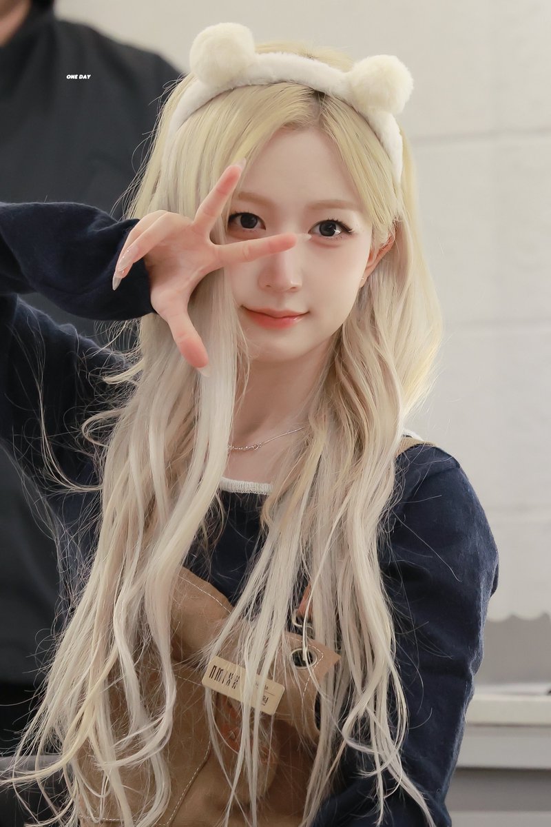 5hw0225's tweet image. 251206 HQ
#NMIXX #엔믹스
#해원 #HAEWON