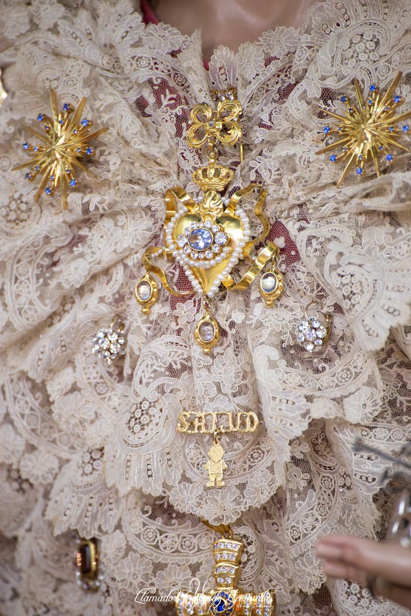 La divina enfermera zaidinera!

✝️ <a href="/RedencionySalud/">Hermandad Salesiana de Redención y Salud</a>