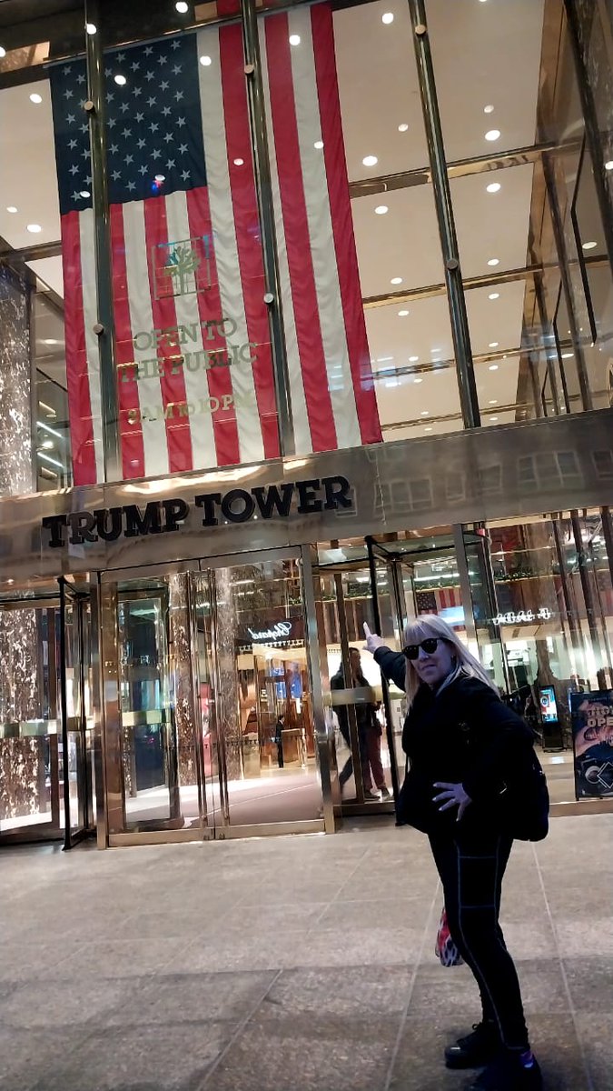 patrylescano's tweet image. 5ta ave. Trump Tower👍New York